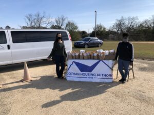 Dothan Housing Participates in "Saddle up Santa" Wiregrass